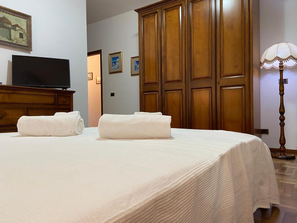 Villa Rosella Appartamento 2 - Con Piscina - 150 M Dal Mare Casa Margherita ภายนอก รูปภาพ