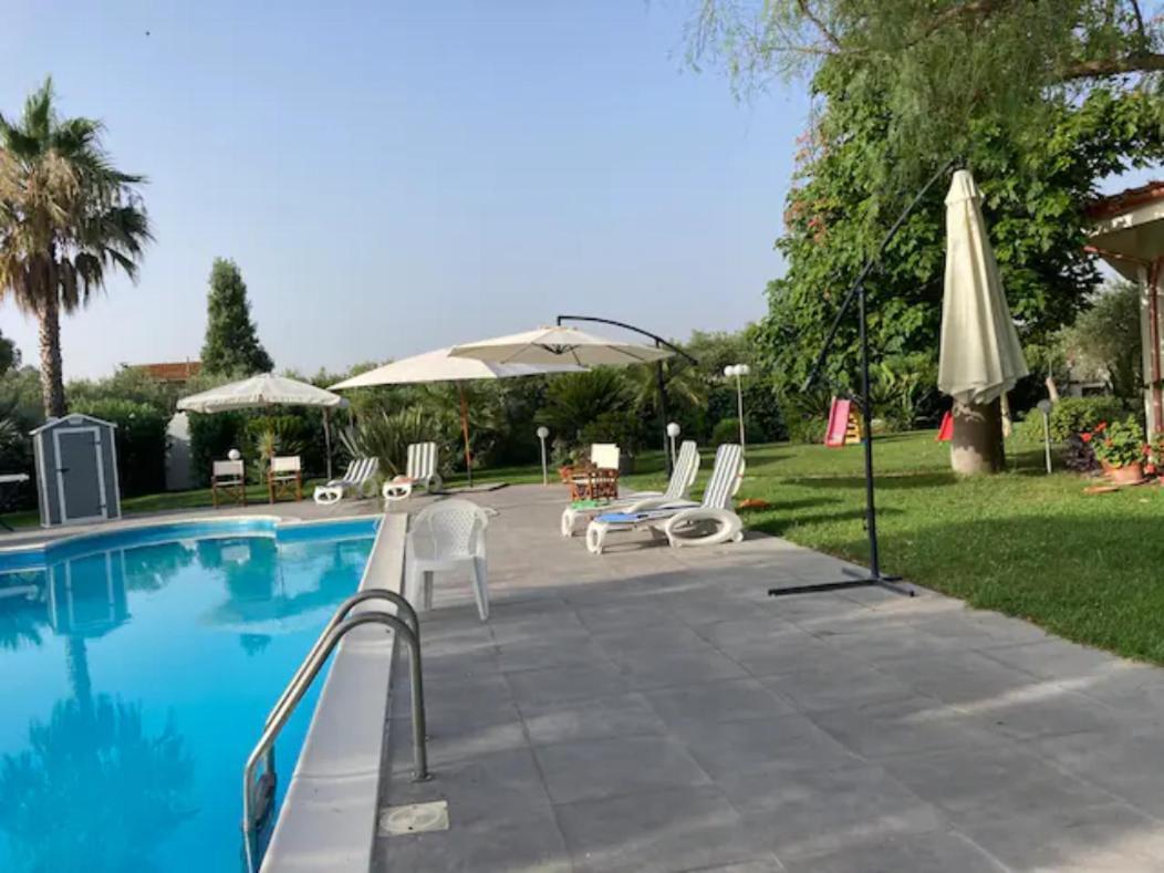 Villa Rosella Appartamento 2 - Con Piscina - 150 M Dal Mare Casa Margherita ภายนอก รูปภาพ